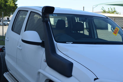 DOBINSONS SNORKEL KIT FOR VW AMAROK 2.0L DIESEL - RIGHT SIDE MOUNT (SUITS HIGHLINE , TRENDLINE , ULTIMATE WITH FLARES) - SN63-3455
