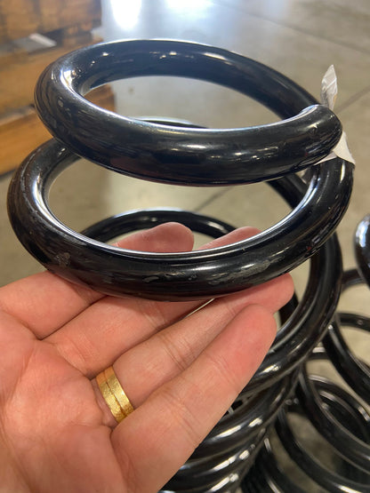 DOBINSONS SCRATCH AND DENT COIL SPRINGS PAIR (BLACK) - C59-677VB