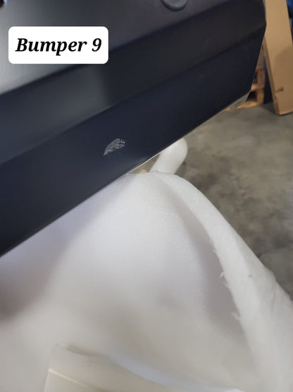 Dobinsons Sratch and Dent 4x4 Black Deluxe Bull Bar Toyota 2nd Gen Tundra (2007-2021)(BU59-5558) - BU59-5558