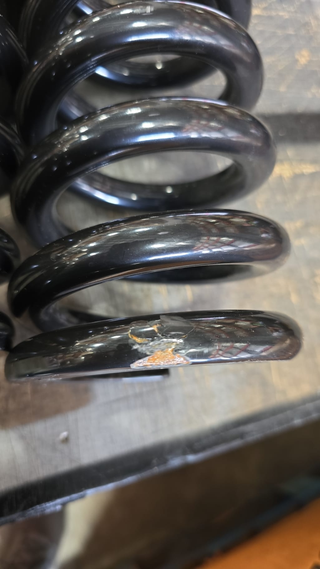 DOBINSONS SCRATCH AND DENT COIL SPRINGS PAIR (BLACK) - C59-314B