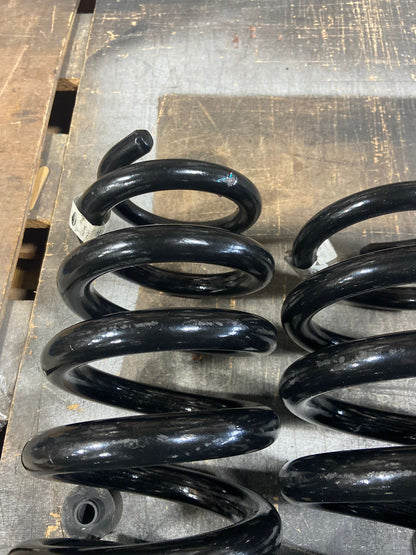 DOBINSONS SRATCH AND DENT COIL SPRINGS PAIR (BLACK) - C29-129TB